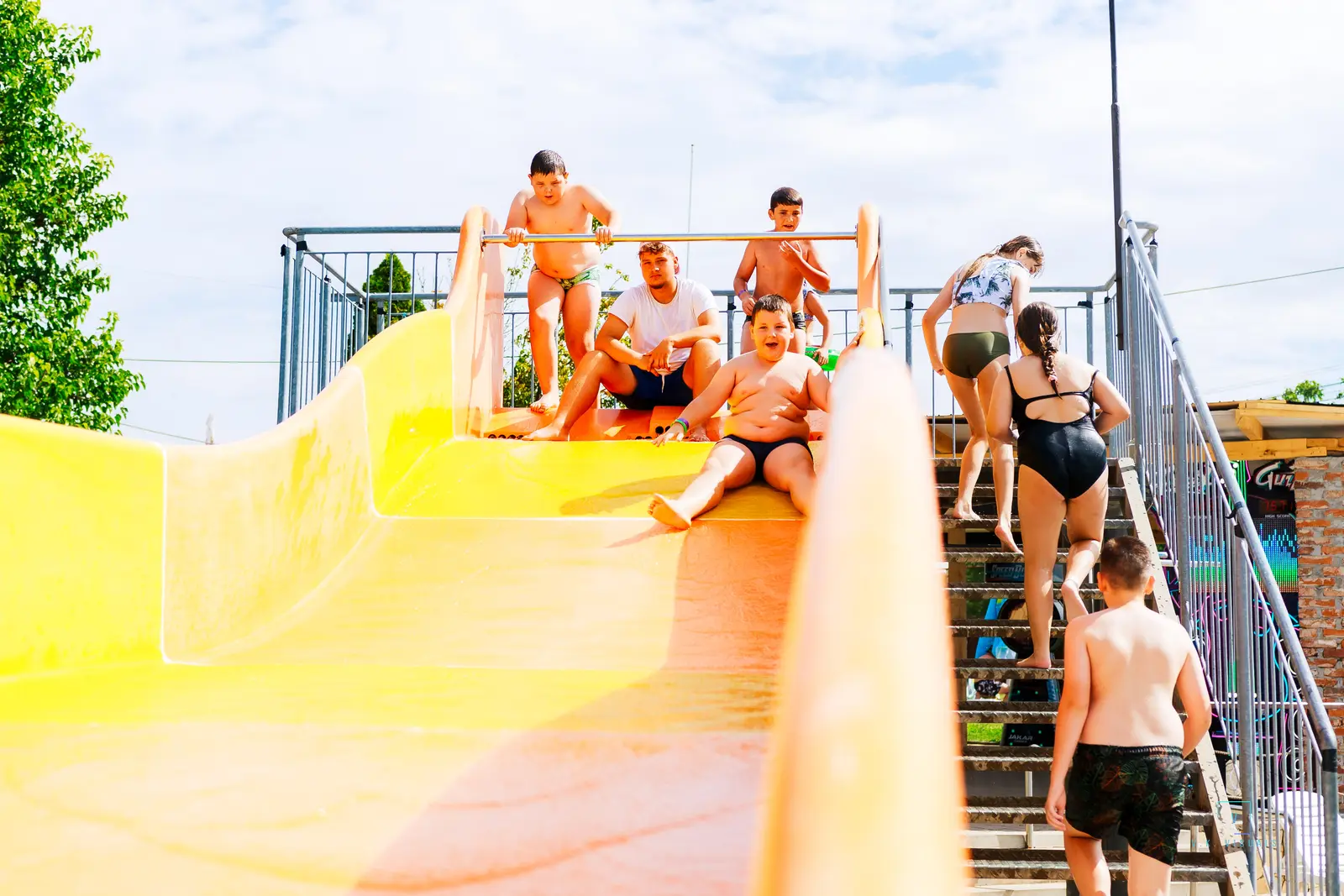 Spuma Party — ștrandul, acoperit de spumă 8